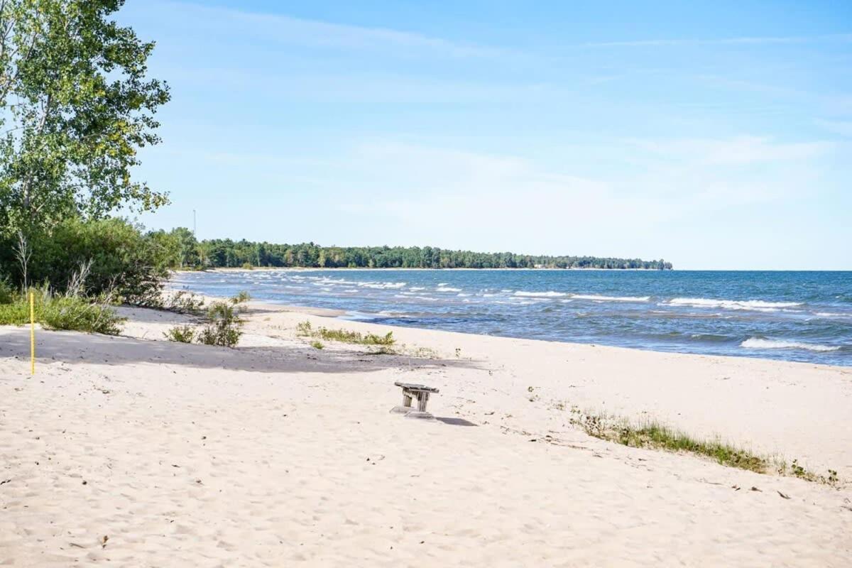 Beach Club Of Oscoda - The Lakeshore Cottage 外观 照片