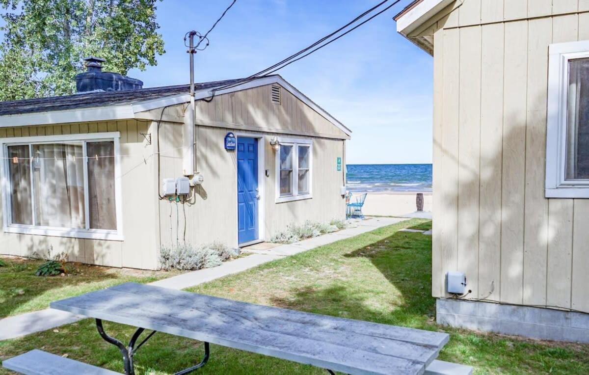 Beach Club Of Oscoda - The Lakeshore Cottage 外观 照片