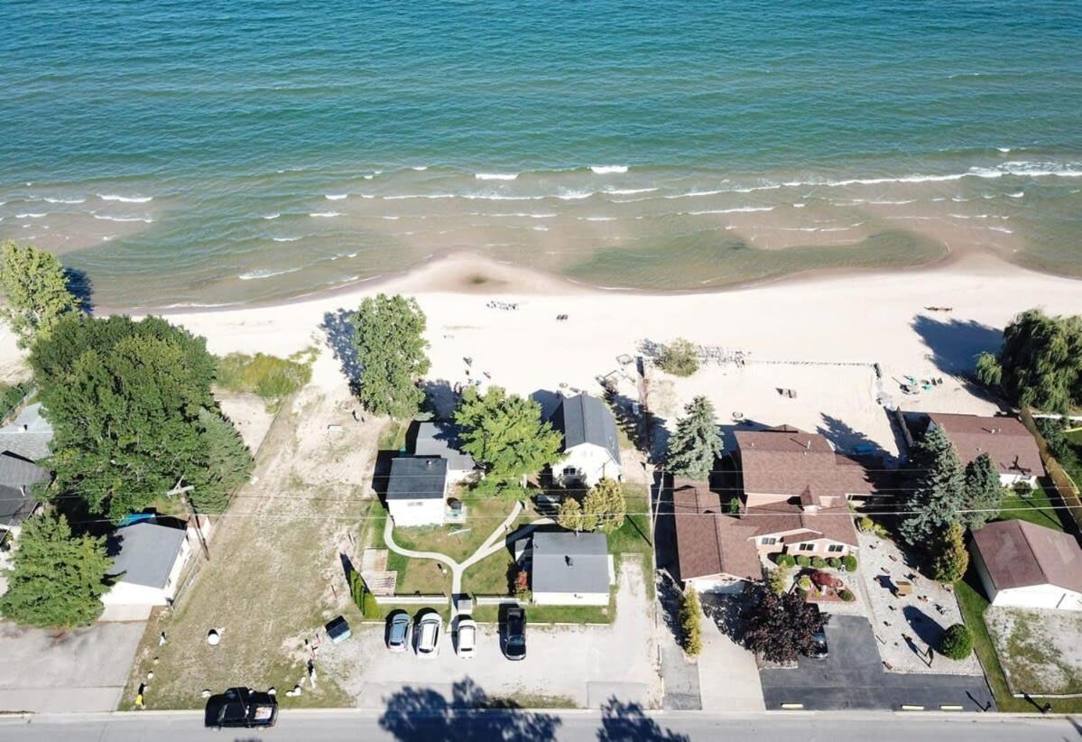 Beach Club Of Oscoda - The Lakeshore Cottage 外观 照片
